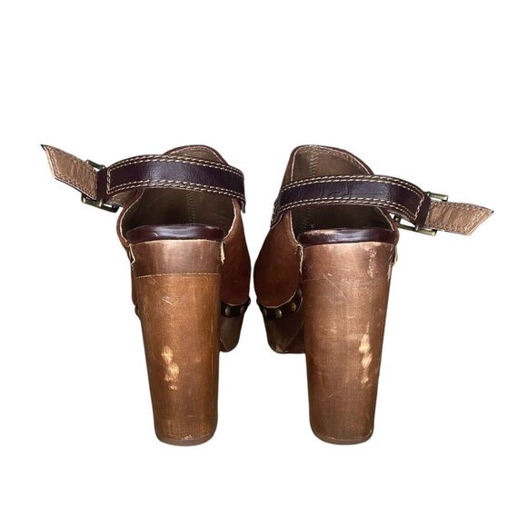 Steve Madden Clogs Size 7.5 Carnee Wooden Round Toe Studded Mule Heel Suede - Picture 8 of 9